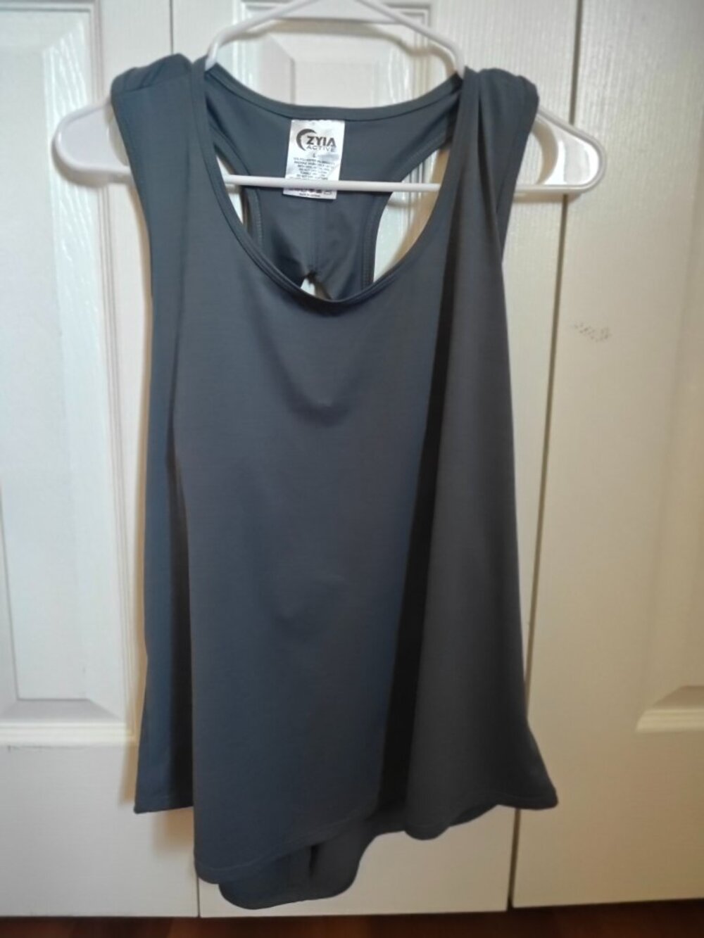 Zyia Gray Vented Open Back Tank 3